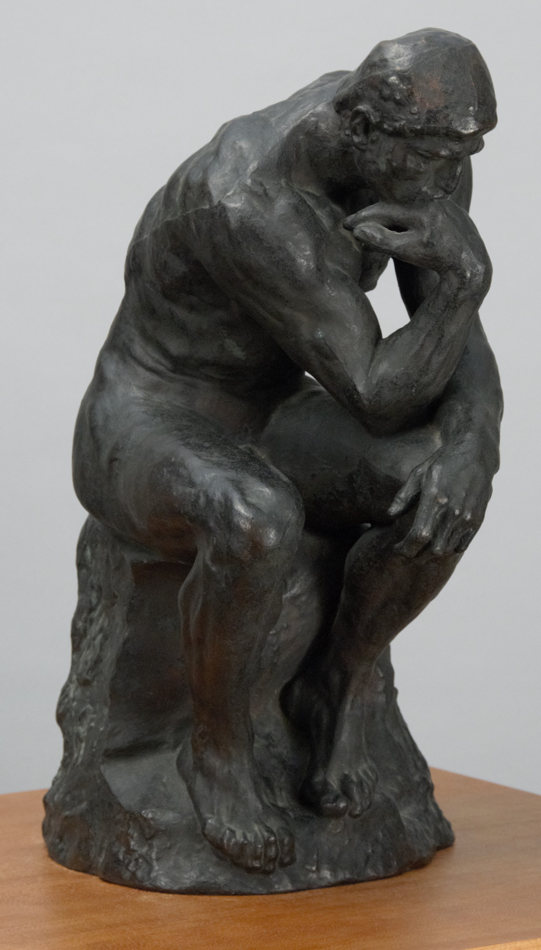 画像：オーギュスト・ロダン《考える人》（小型）　1880年